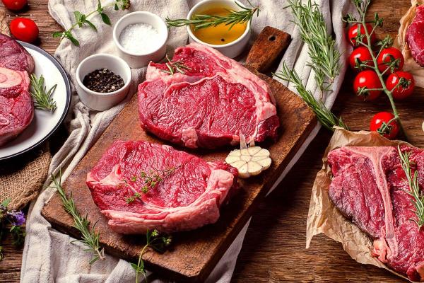 Alimentos ricos em ferro para anemia - Carnes vermelhas